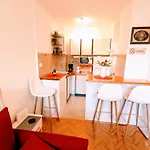 Demass Apartment - Cozy, Free Parking And Wifi